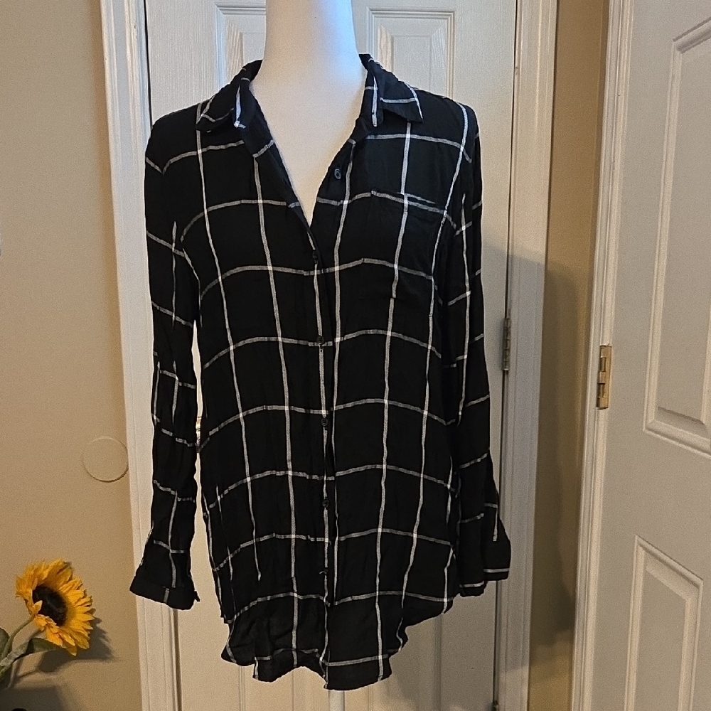 Banana Republic Button Up